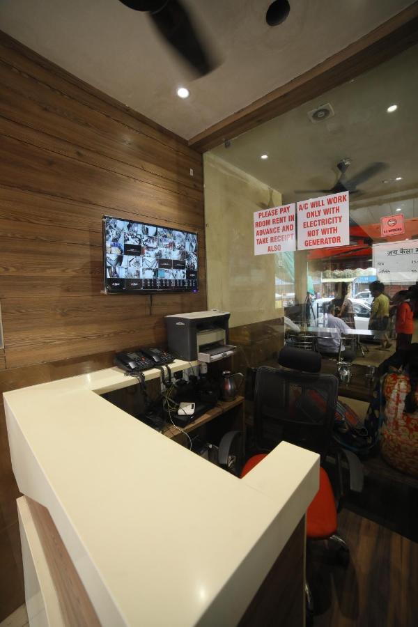 Hotel Shri Ram Residency آغْرا المظهر الخارجي الصورة